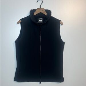 Oros itinerant vest NWOT  Large